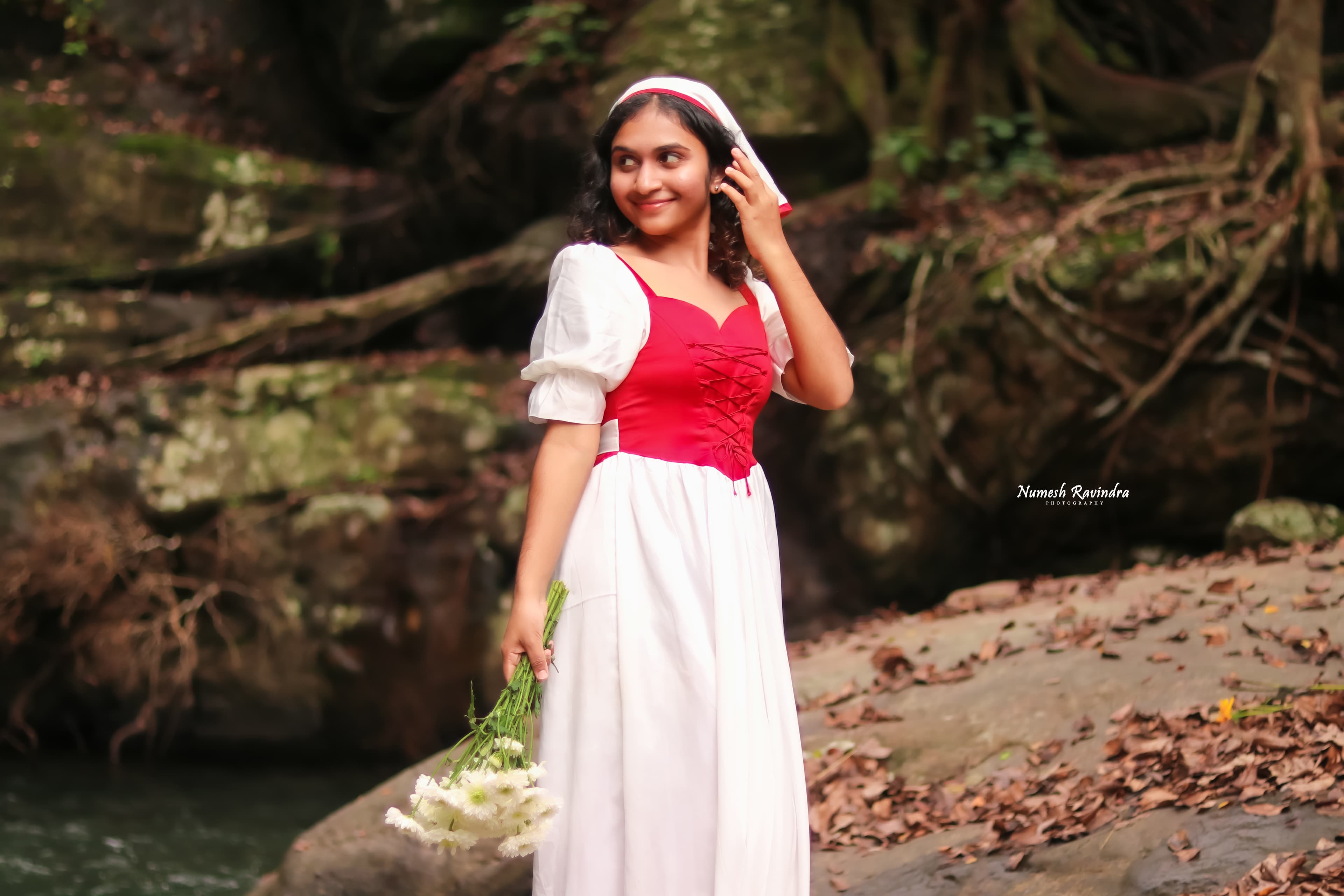 Anu Karunathilaka - Photo 19